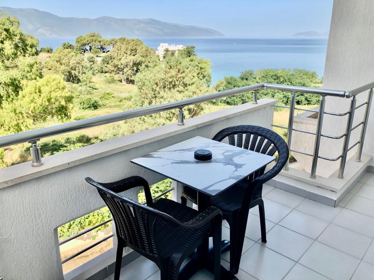 Appartamento Con Vista Mare Vlore Bagian luar foto